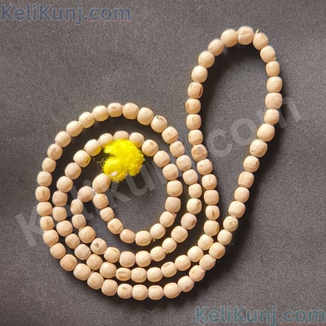 Radhavallabh Sampradaya Tulsi Japa Mala Without Knot(Bina gaanth) 10mm
